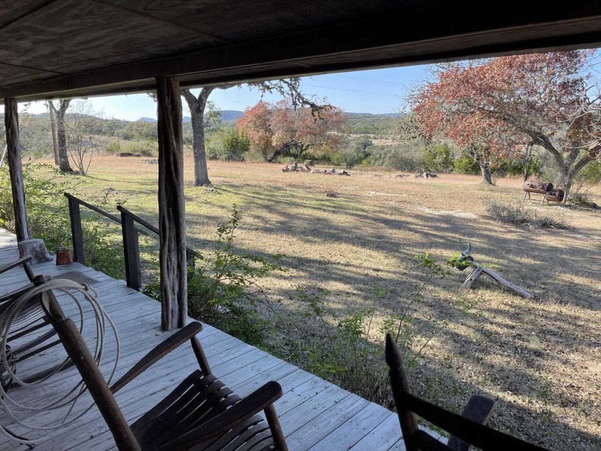 West 1077 Guest Ranch - Retreat Bed & Breakfast Tarpley Ngoại thất bức ảnh